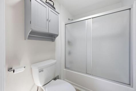 12 Louise Street Auburn ME 04210