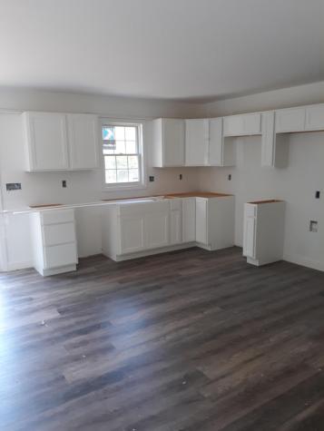 280 King Hill Road Naples ME 04055