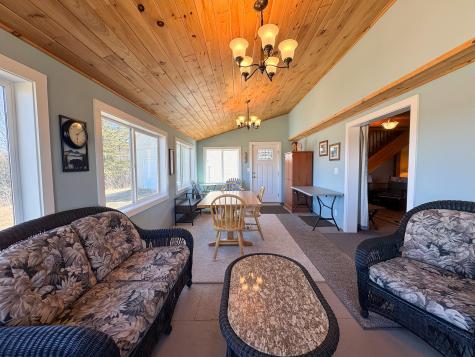 643 Averill Road Prentiss Twp T7 R3 Nbpp ME 04487