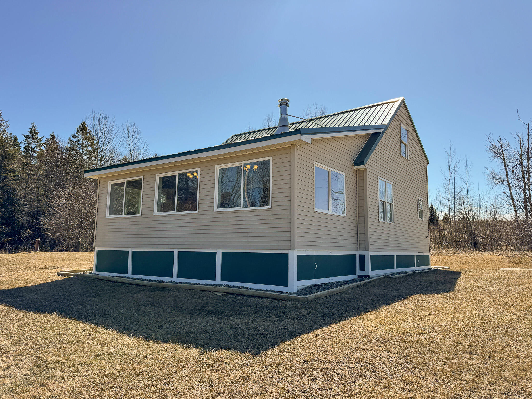 643 Averill Road Prentiss Twp T7 R3 Nbpp ME 04487