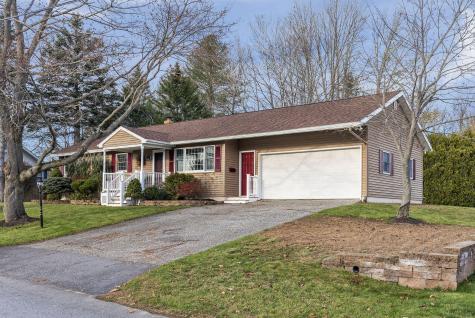 8 Fortin Way Lewiston ME 04240