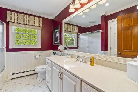 8 Fortin Way Lewiston ME 04240