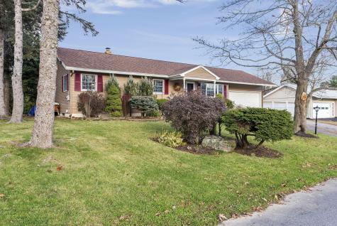 8 Fortin Way Lewiston ME 04240