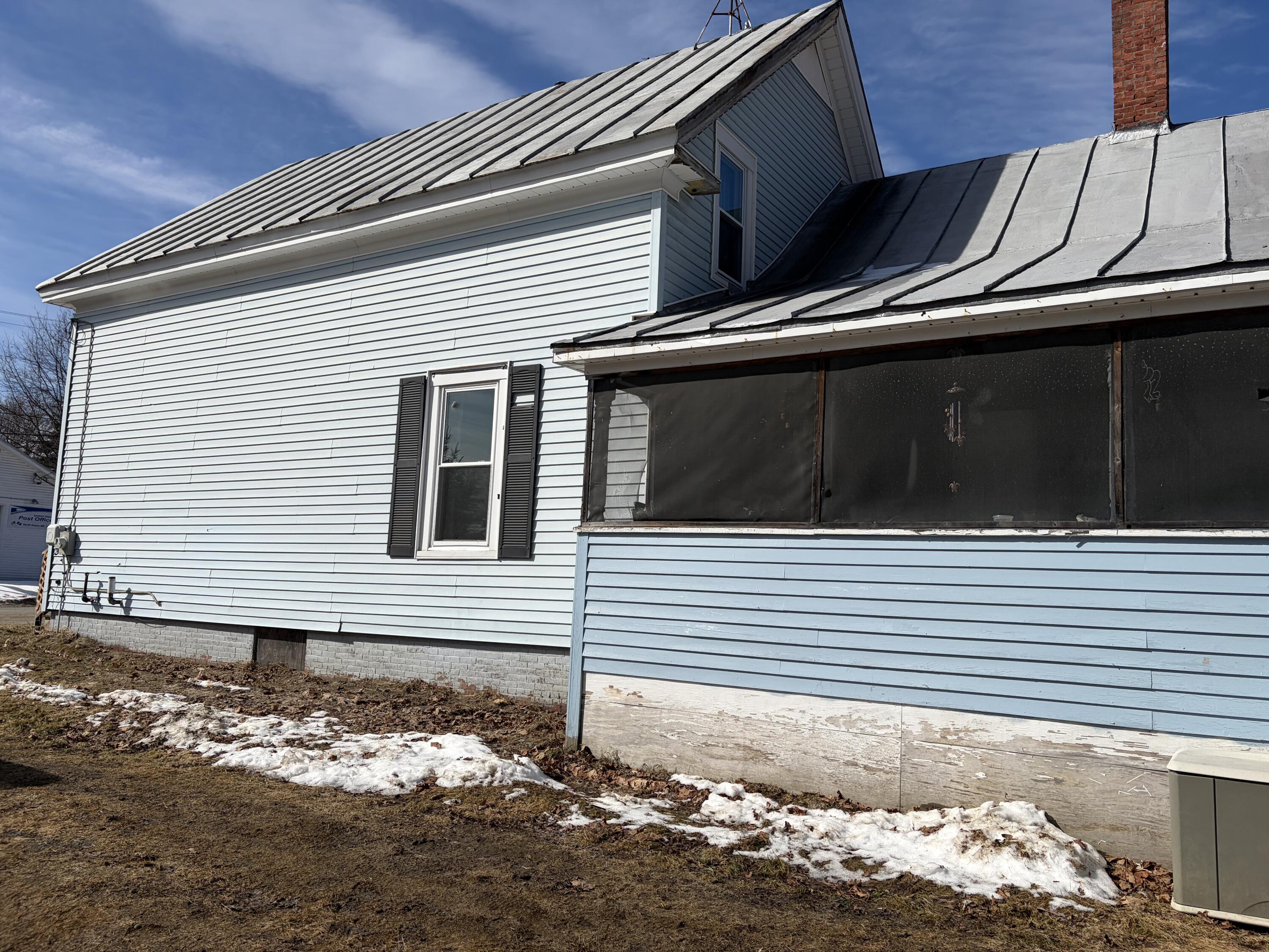 10 Madison Street Anson ME 04958