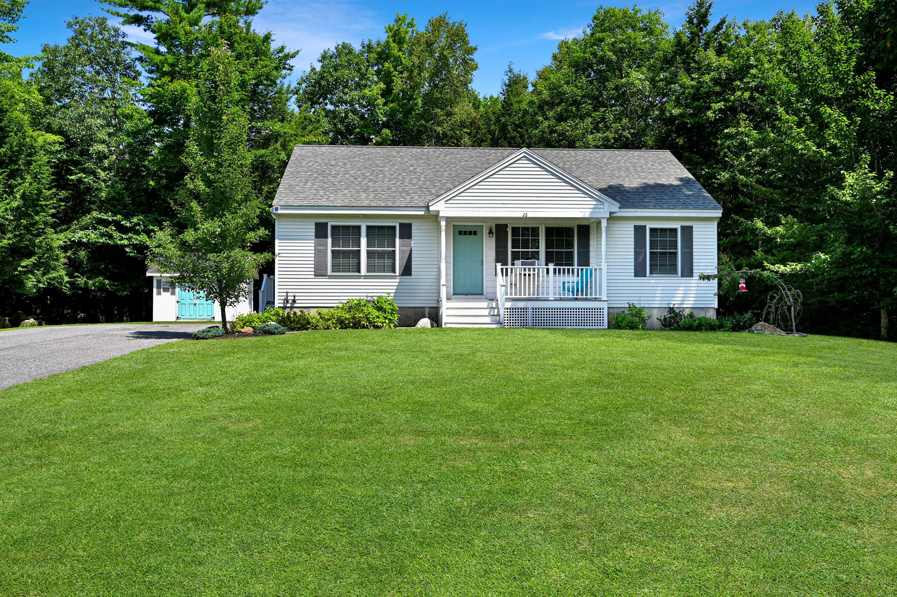 26 Blossom Trail Standish ME 04084