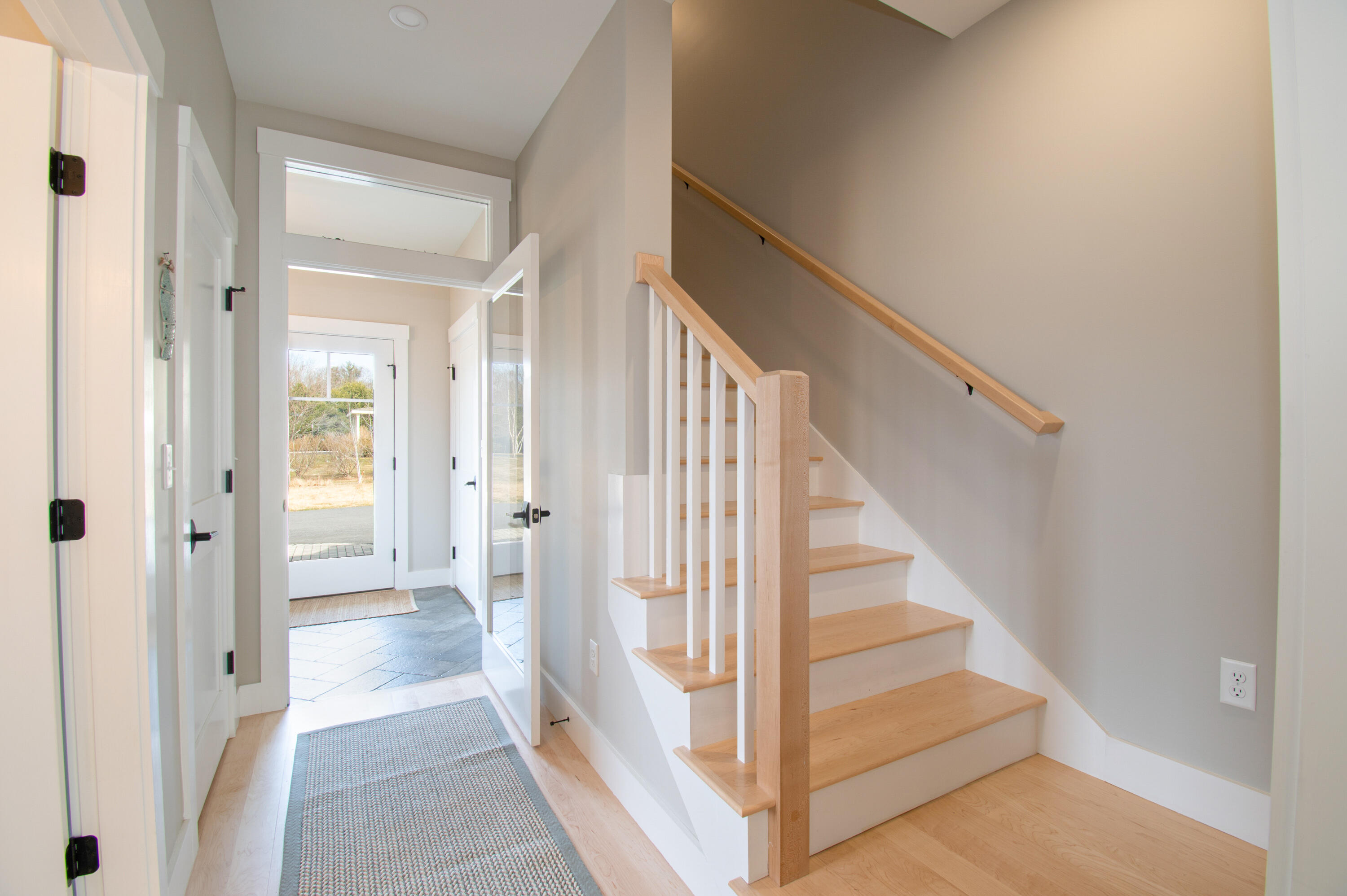 2 Julias Way Brunswick ME 04011