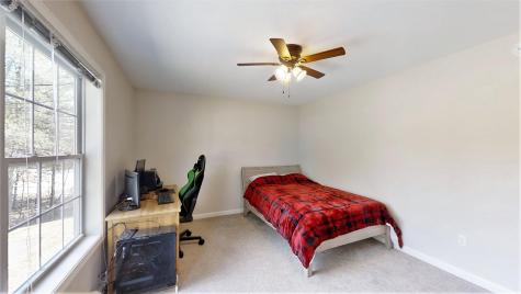 32 Smith Road Windham ME 04062