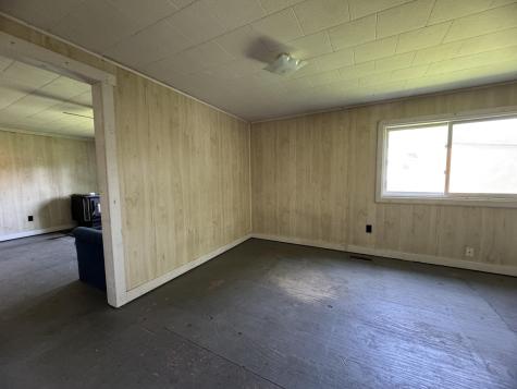 15 Blaine Avenue Guilford ME 04443