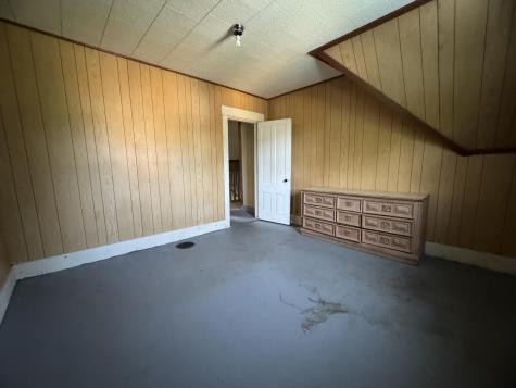 15 Blaine Avenue Guilford ME 04443