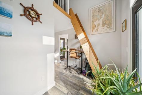 12 Wallace Street Kennebunk ME 04043