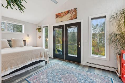 12 Wallace Street Kennebunk ME 04043