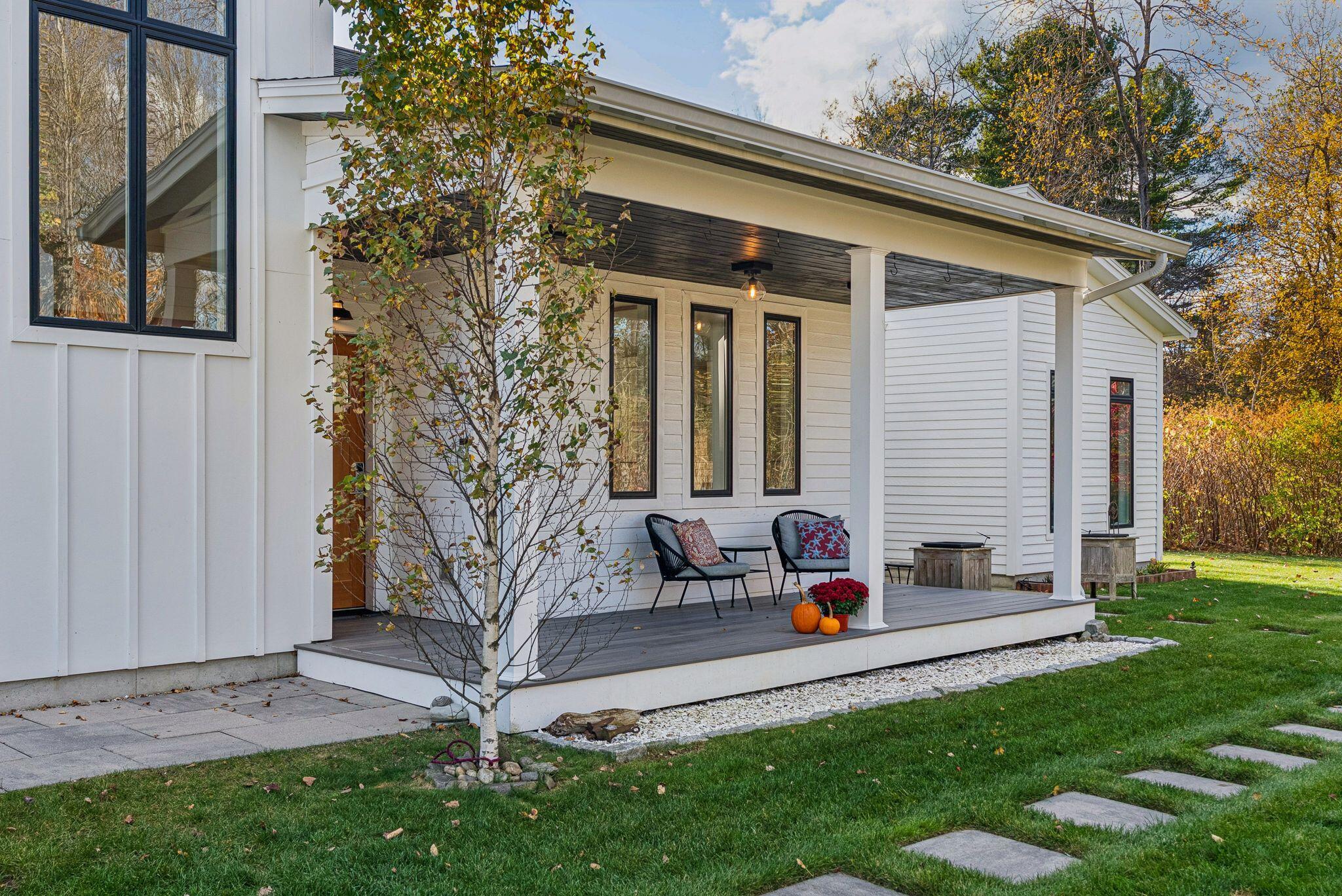 12 Wallace Street Kennebunk ME 04043