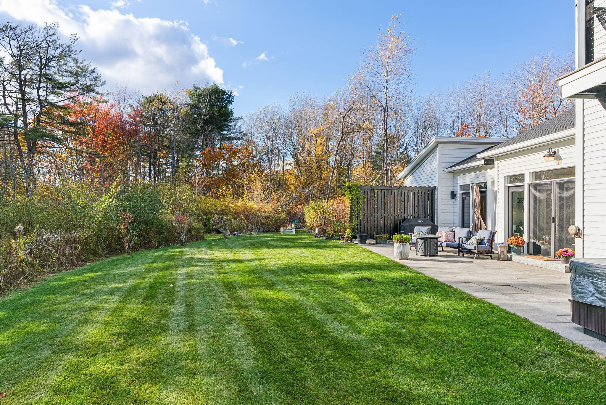 12 Wallace Street Kennebunk ME 04043