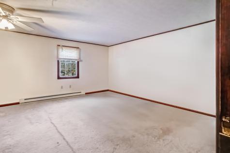 32 Queens Way Wells ME 04090