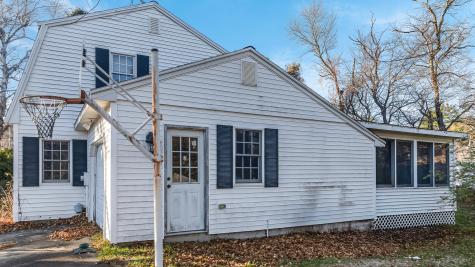 32 Queens Way Wells ME 04090