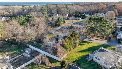 32 Queens Way Wells ME 04090