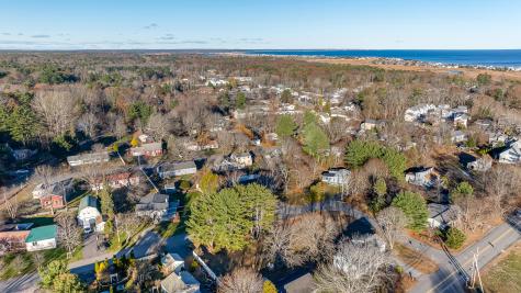 32 Queens Way Wells ME 04090