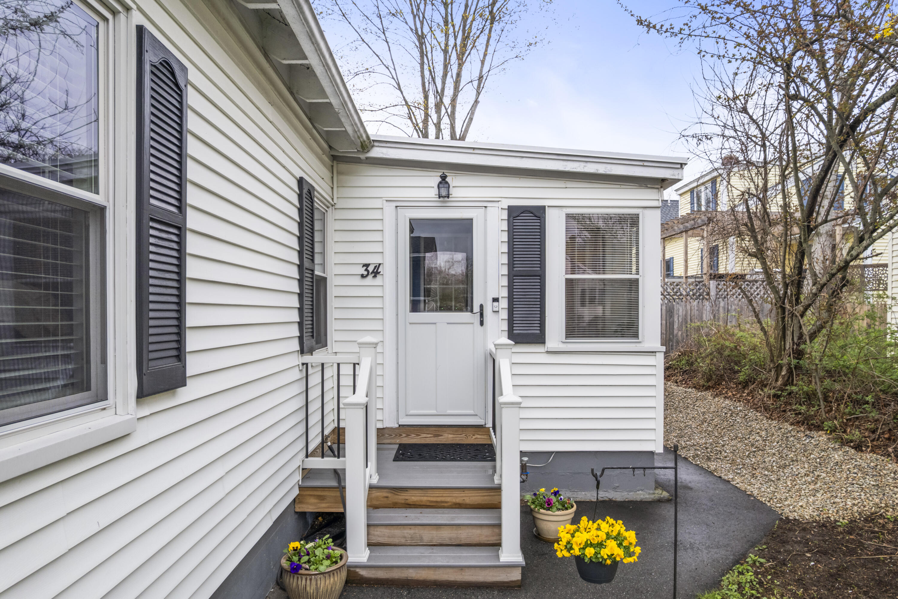 34 Dartmouth Street Biddeford ME 04005
