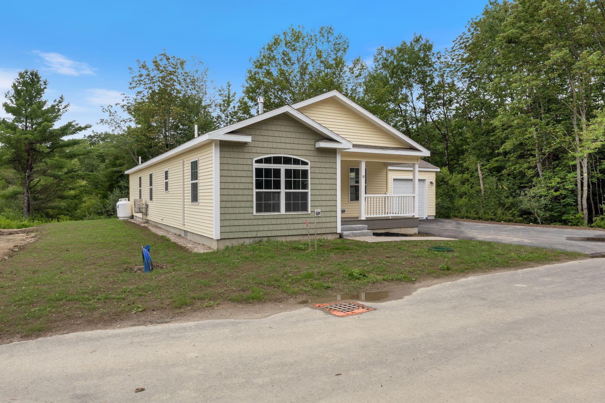 10 Mathew Way Scarborough ME 04074