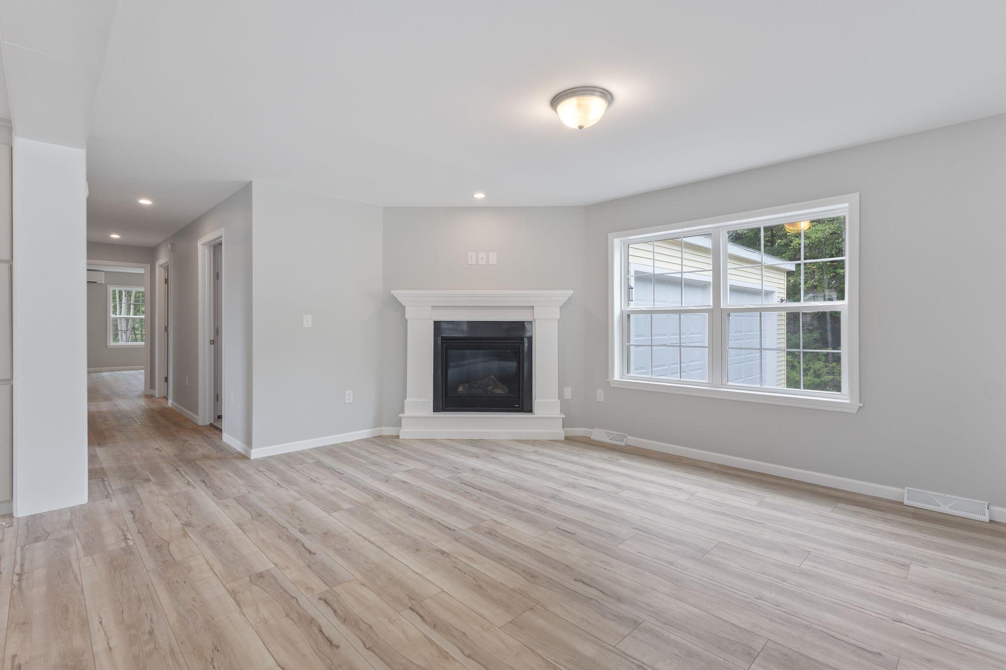 10 Mathew Way Scarborough ME 04074