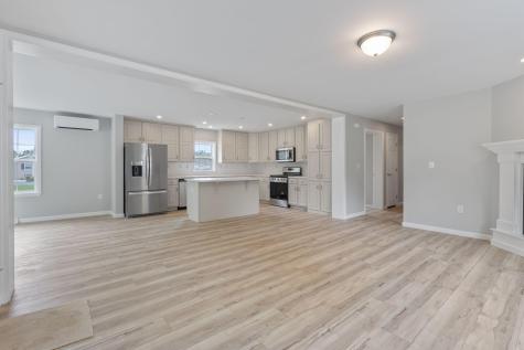 10 Mathew Way Scarborough ME 04074