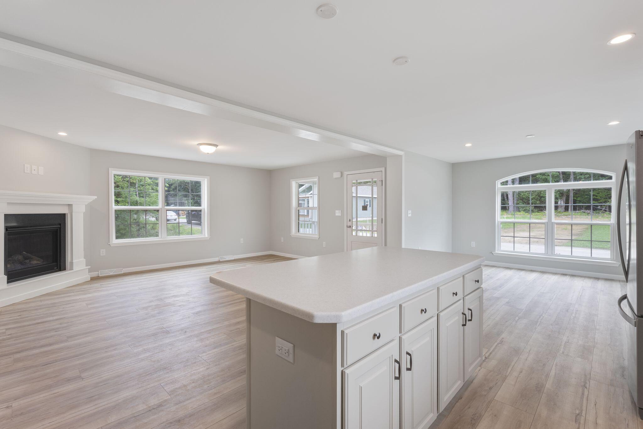 10 Mathew Way Scarborough ME 04074