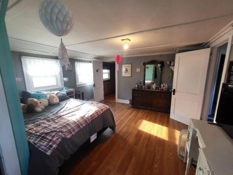 920 Farmington Road Strong ME 04983