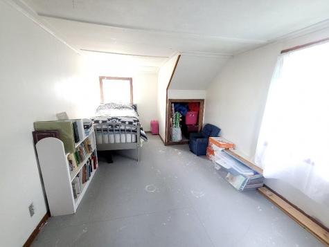 920 Farmington Road Strong ME 04983