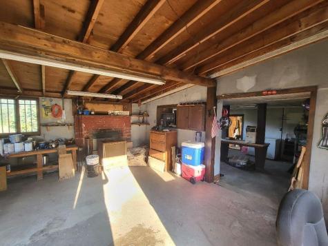 920 Farmington Road Strong ME 04983