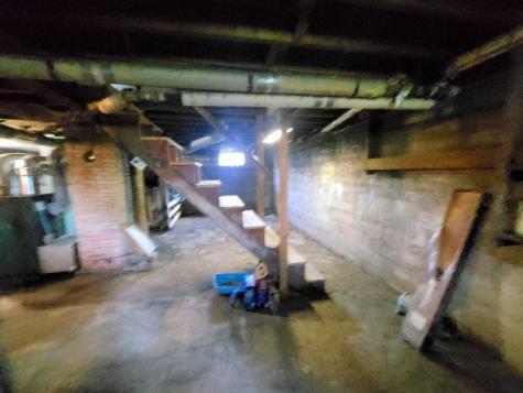 920 Farmington Road Strong ME 04983