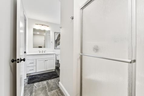 3 Hales Road York ME 03902