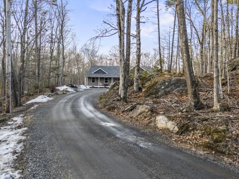 3 Hales Road York ME 03902