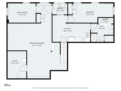 3 Hales Road York ME 03902