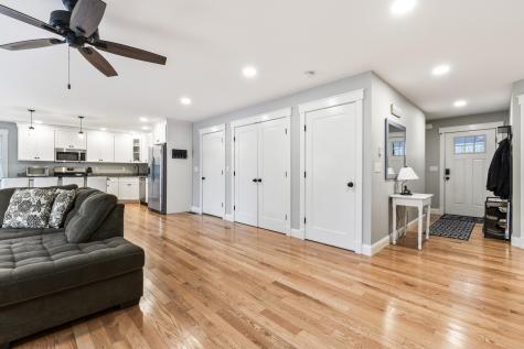 3 Hales Road York ME 03902