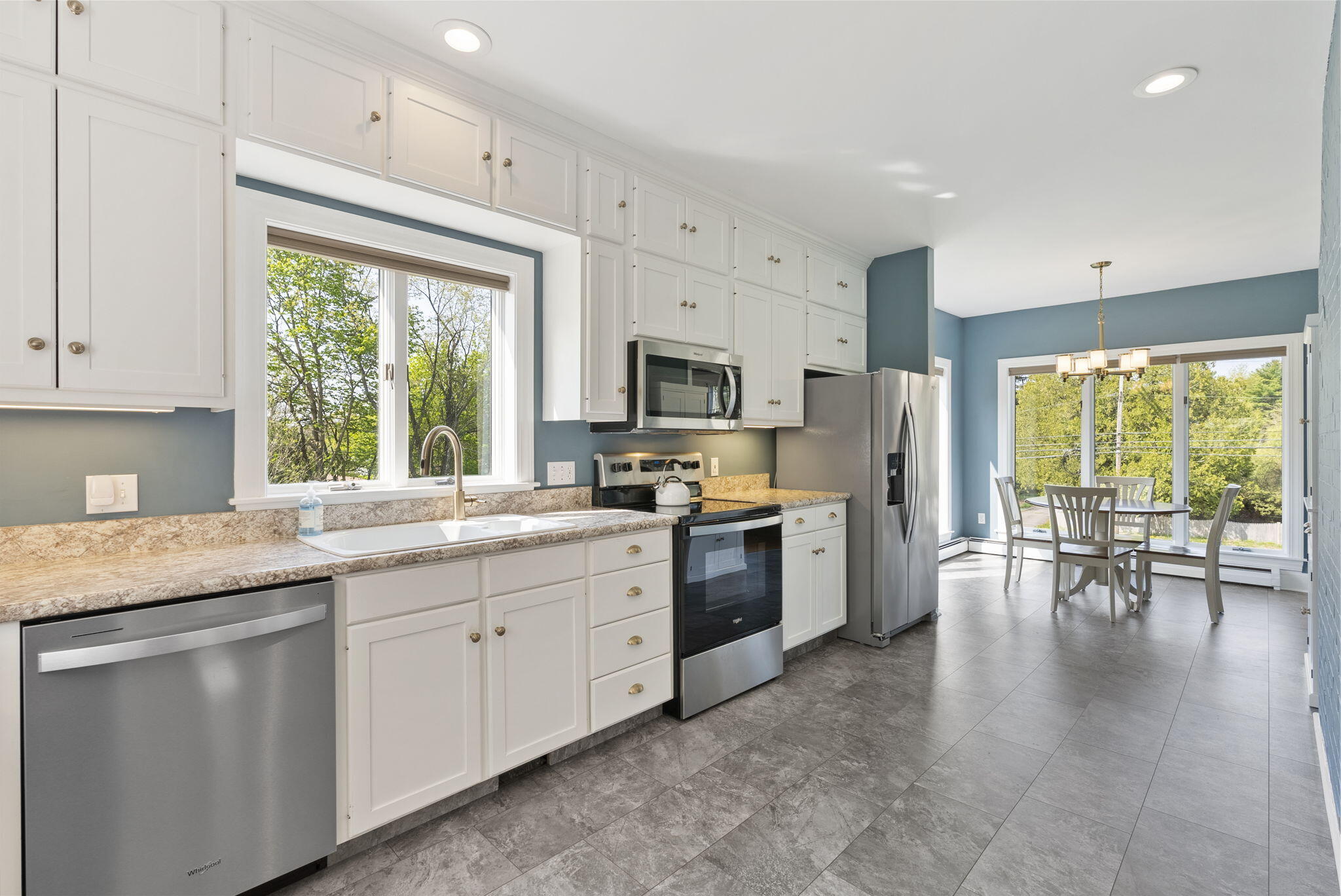 196 Ocean House Road Cape Elizabeth ME 04107