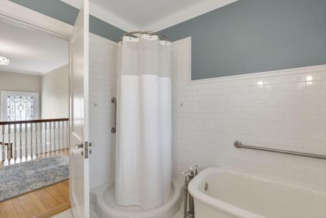 196 Ocean House Road Cape Elizabeth ME 04107