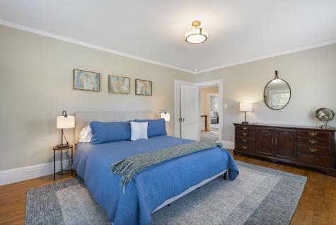 196 Ocean House Road Cape Elizabeth ME 04107