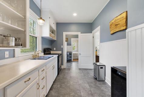 196 Ocean House Road Cape Elizabeth ME 04107