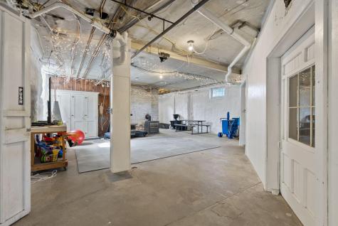 196 Ocean House Road Cape Elizabeth ME 04107