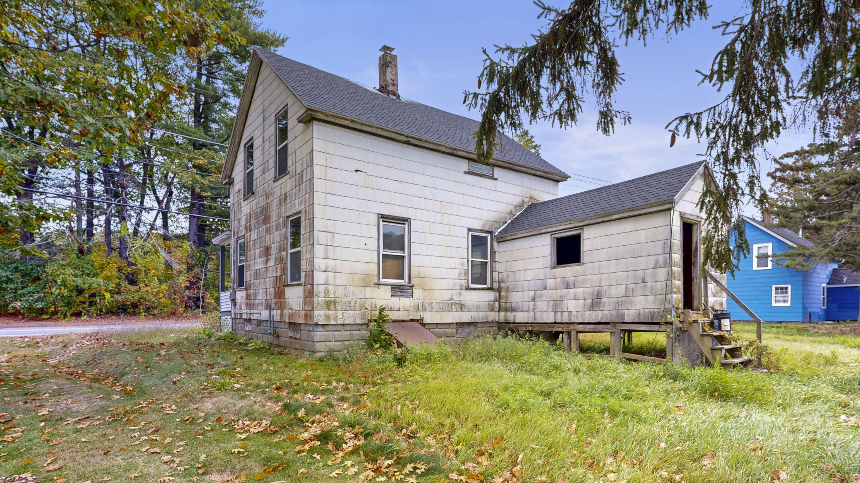 529 Riverside Drive Auburn ME 04210