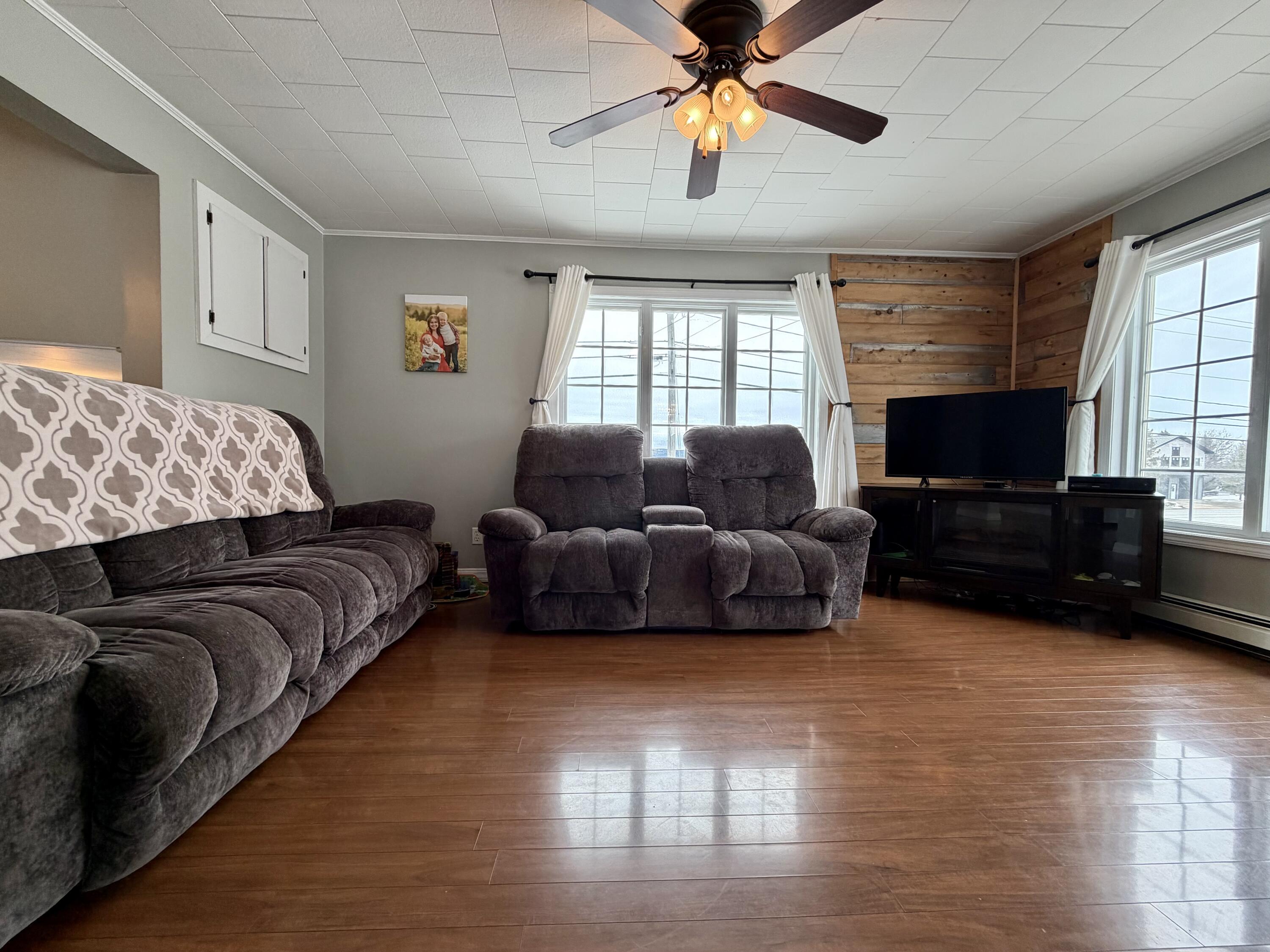 272 Main Street Saint Agatha ME 04772