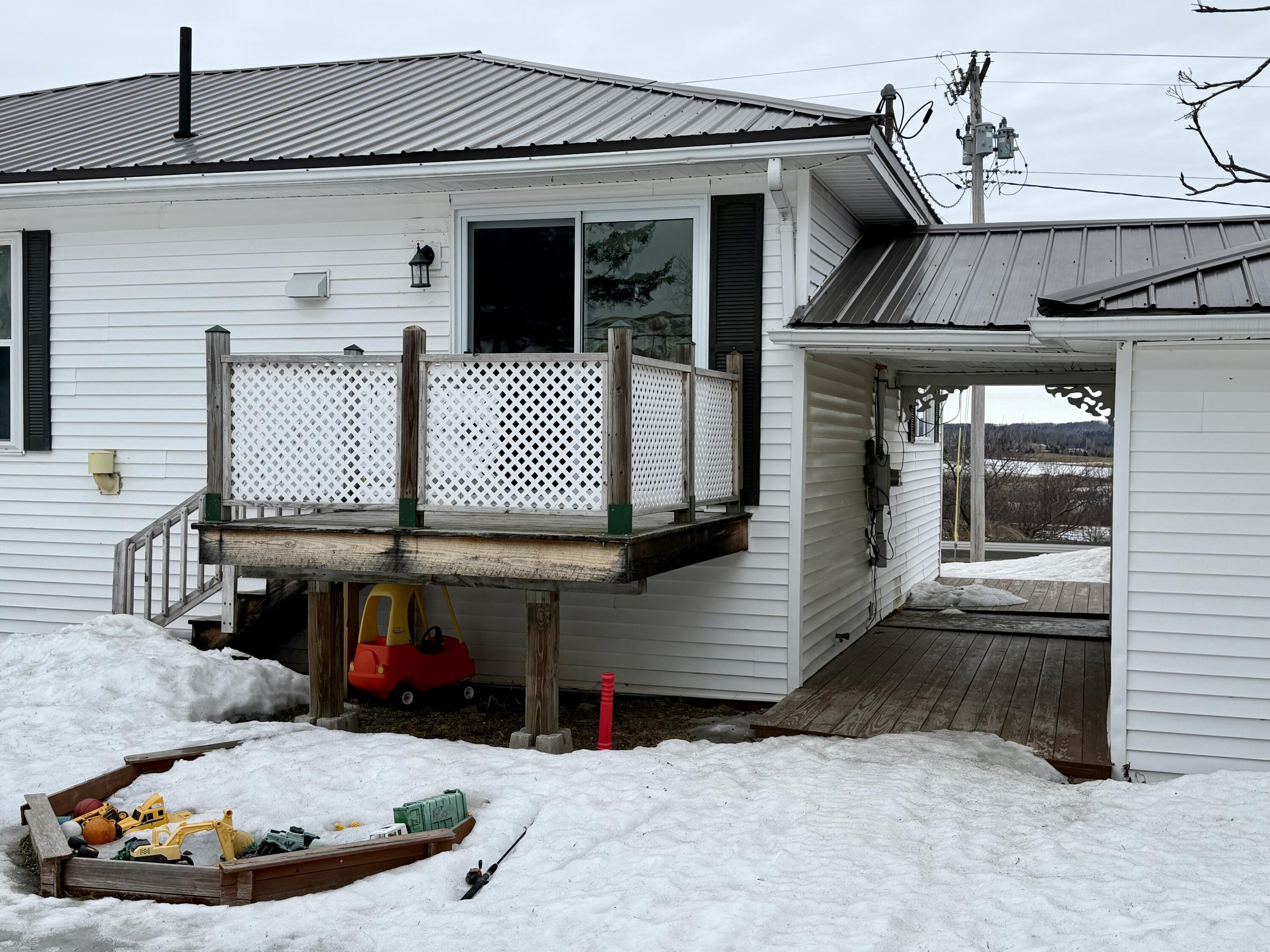 272 Main Street Saint Agatha ME 04772