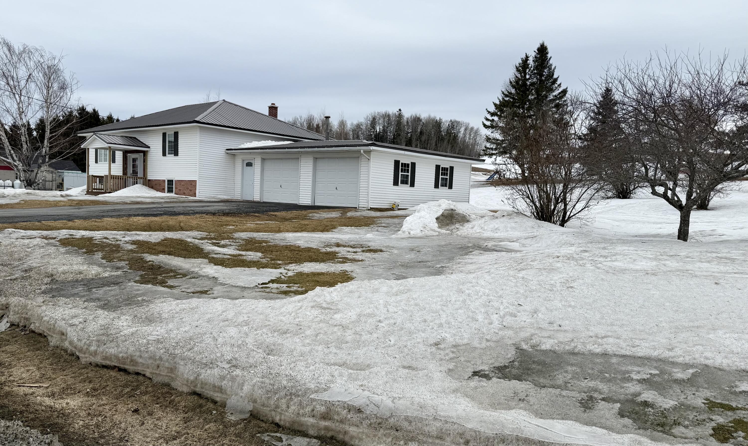 272 Main Street Saint Agatha ME 04772
