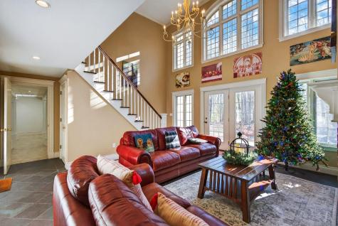 26 Mitchellwood Drive Falmouth ME 04105