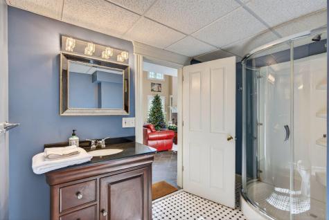 26 Mitchellwood Drive Falmouth ME 04105