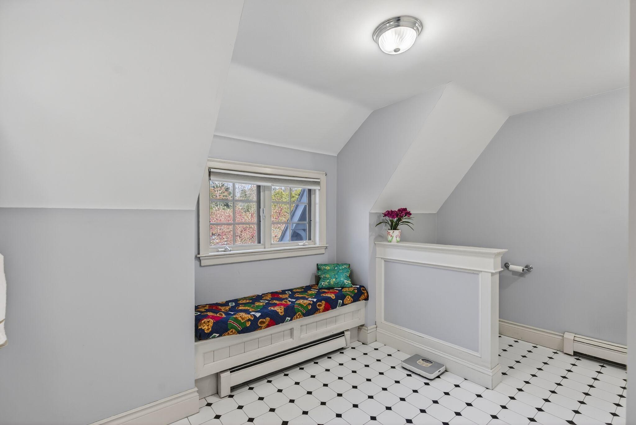 26 Mitchellwood Drive Falmouth ME 04105