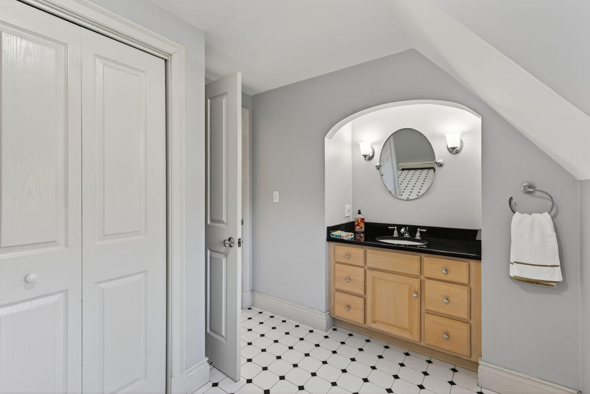 26 Mitchellwood Drive Falmouth ME 04105