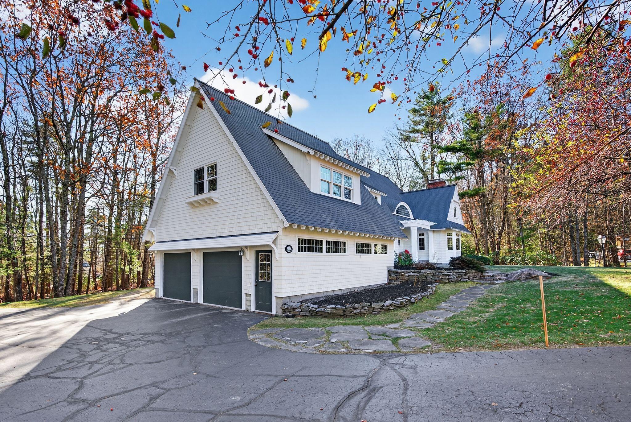 26 Mitchellwood Drive Falmouth ME 04105
