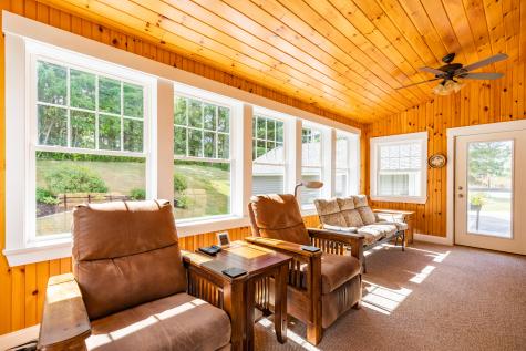 88 Shaker Road Gray ME 04039