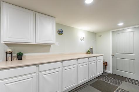 88 Shaker Road Gray ME 04039
